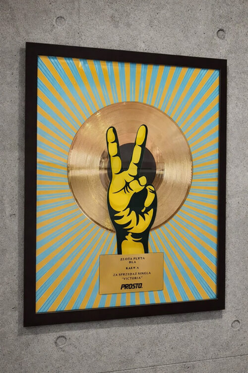 Gold Record – Victoria single – Golden Records Poland